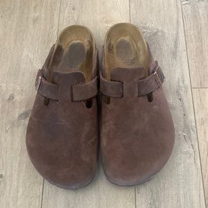 EUC Birkenstock Boston Clogs